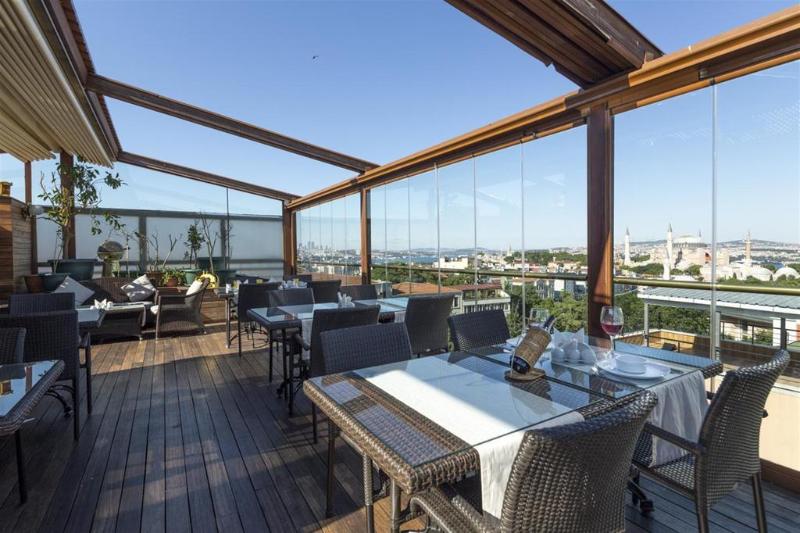 Burckin Suites Hotel - Restoran