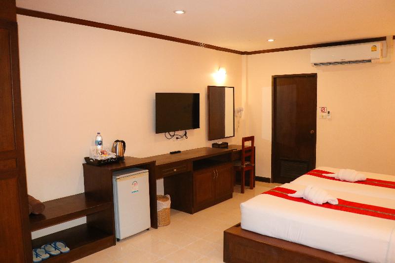 Andaman Seaside Resort Phuket - Oda