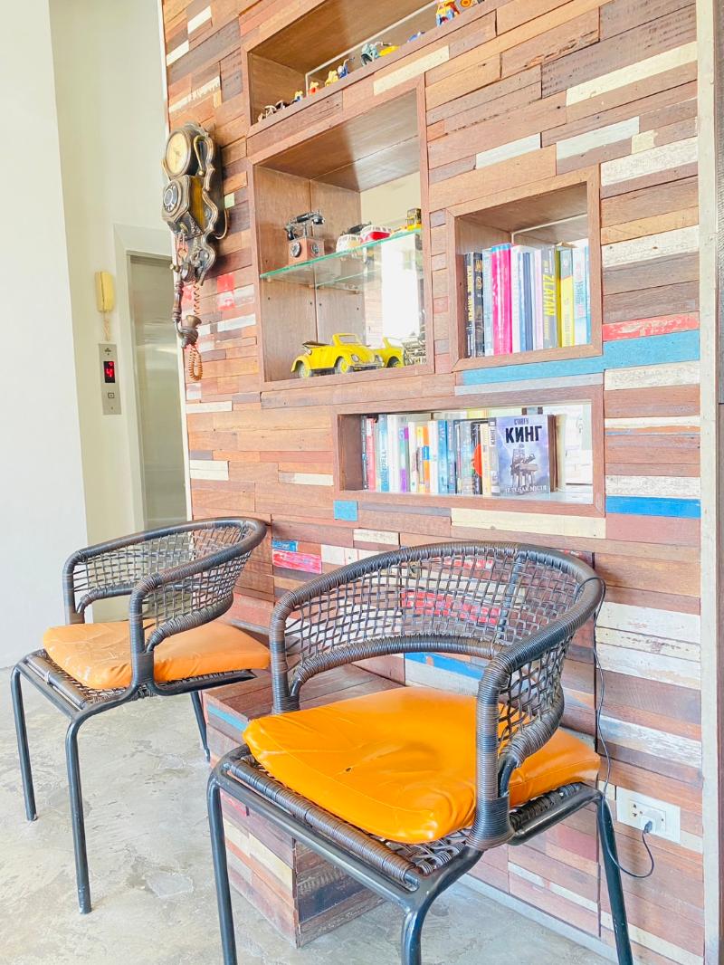 The Album Hotel - Lobi