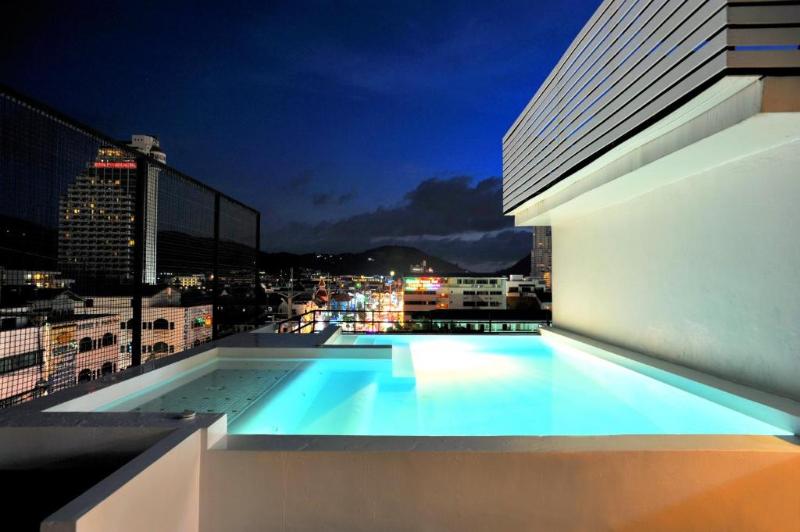 The Album Hotel - Genel