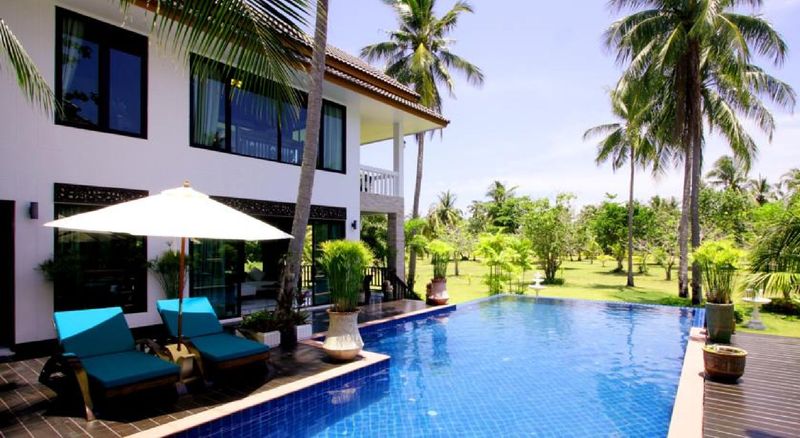 Racha Island Resort - Havuz
