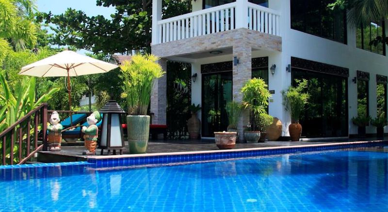 Racha Island Resort - Havuz