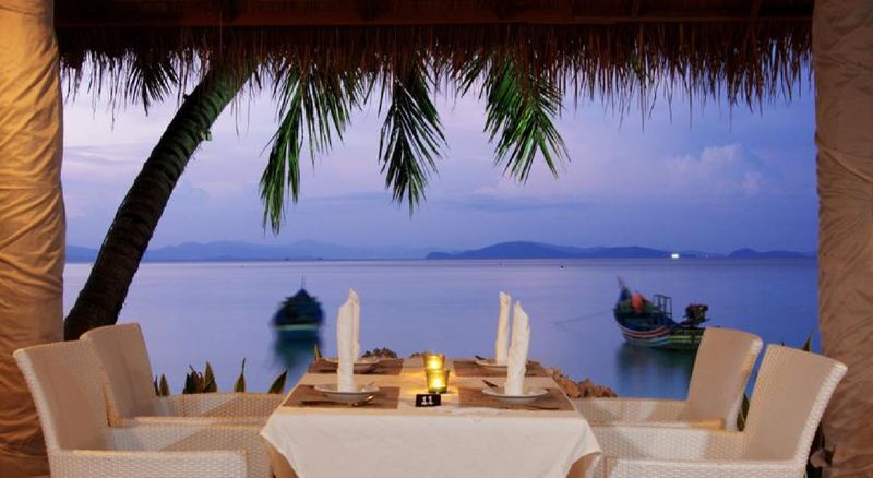 Racha Island Resort - Restoran