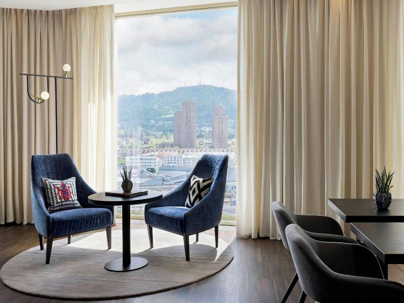Renaissance Zurich Tower - Lobi