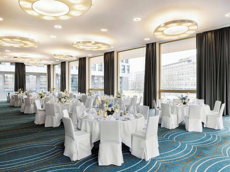 Renaissance Zurich Tower - Toplantı