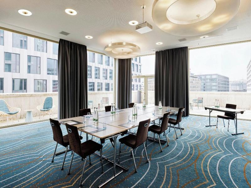 Renaissance Zurich Tower - Toplantı