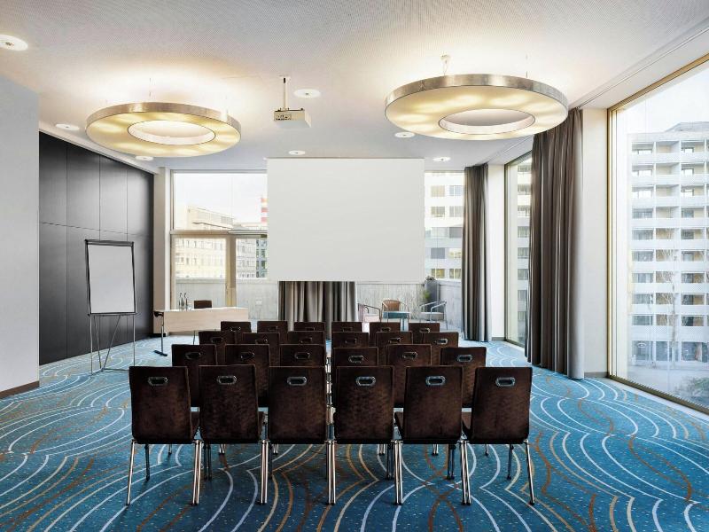 Renaissance Zurich Tower - Toplantı