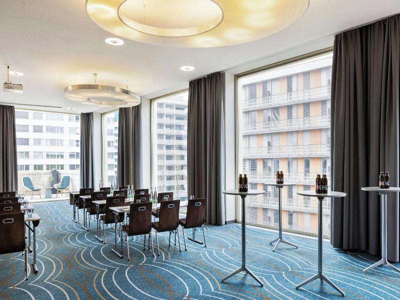 Renaissance Zurich Tower - Toplantı