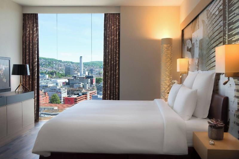 Renaissance Zurich Tower - Genel