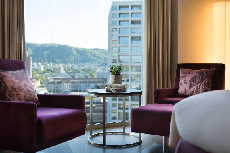 Renaissance Zurich Tower - Oda