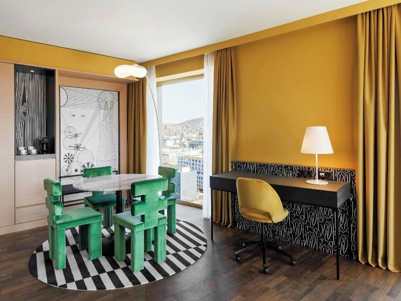 Renaissance Zurich Tower - Oda