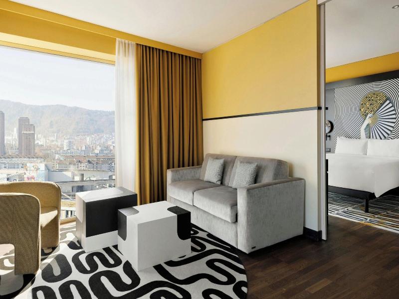 Renaissance Zurich Tower - Oda