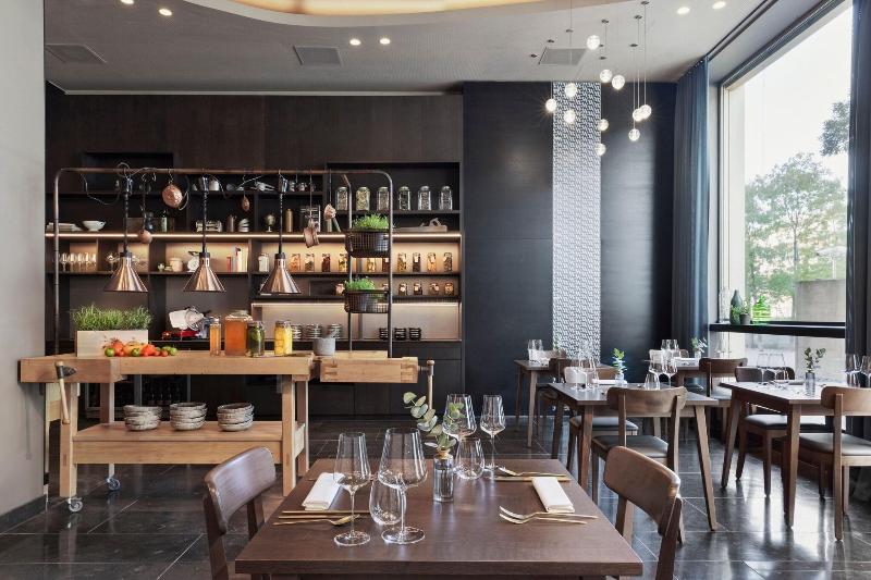 Renaissance Zurich Tower - Restoran