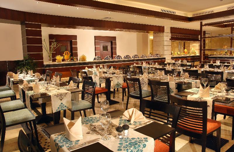 Xperience Sea Breeze Resort - Restoran