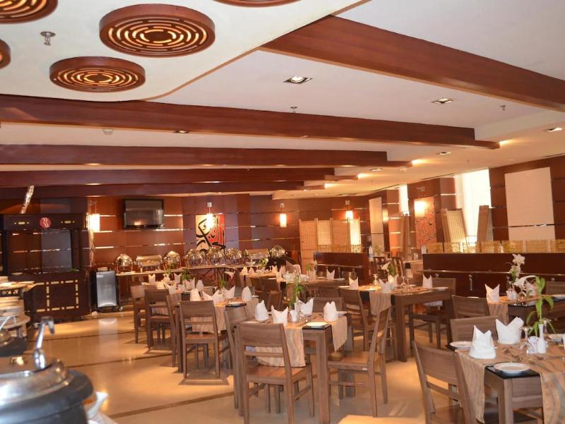 Eastyard Khobar - Restoran