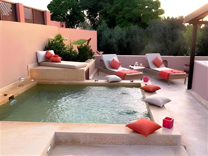 Riad Viva - Havuz