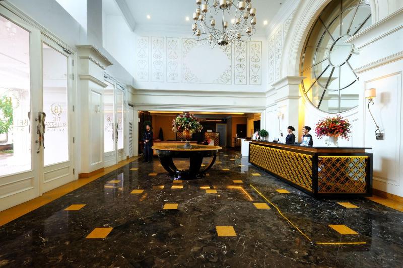 The Bellezza Suites - Lobi