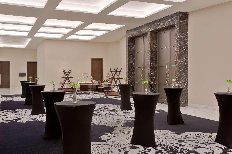 Conrad Abu Dhabi Etihad Towers - Toplantı