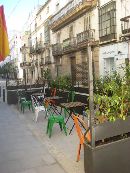 Larga 70 - Bar