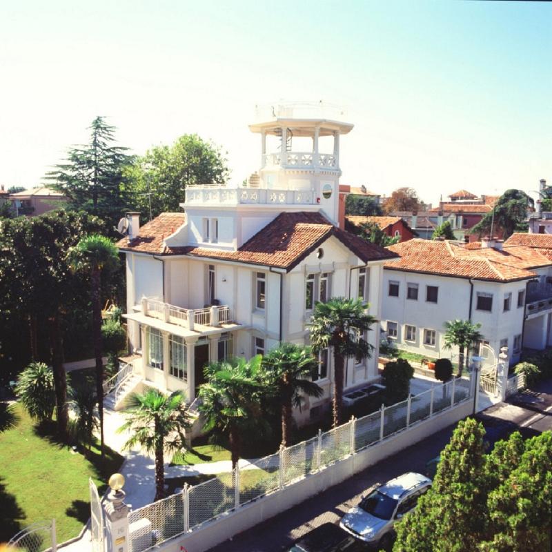 Villa Delle Palme Hotel - Genel