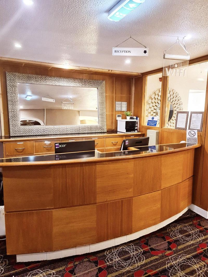 Barons Court Hotel - Lobi