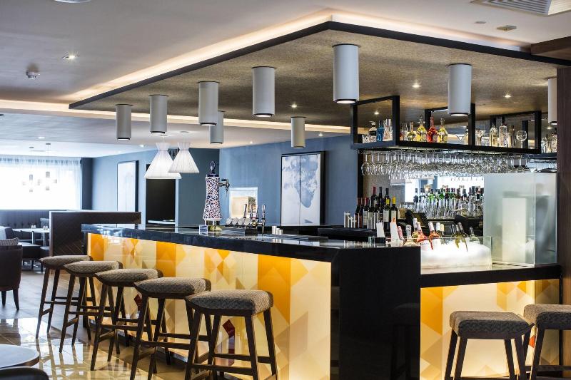AC Birmingham - Restoran