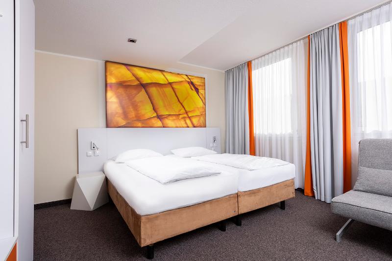 Wyndham Garden Hotel Duesseldorf City Koenigsallee - Oda