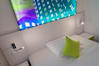 Wyndham Garden Hotel Duesseldorf City Koenigsallee fotoÄŸrafÄ±