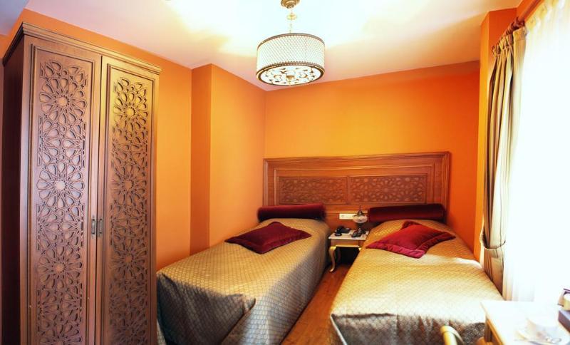 Merial Hotel - Genel