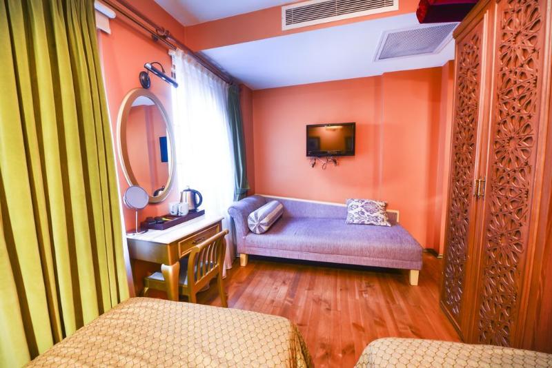 Merial Hotel - Genel