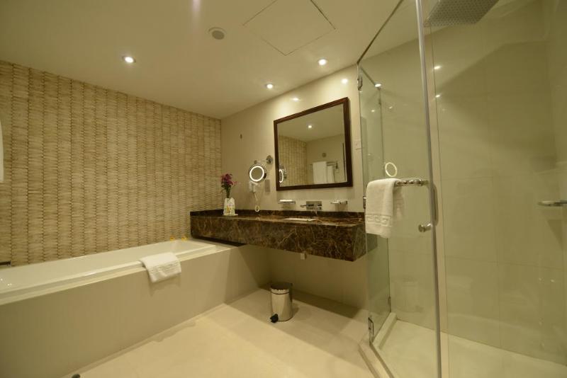 Mirfa Hotel -Sea View - Oda