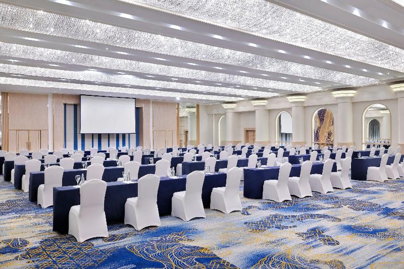 Crowne Plaza Deira - Toplantı