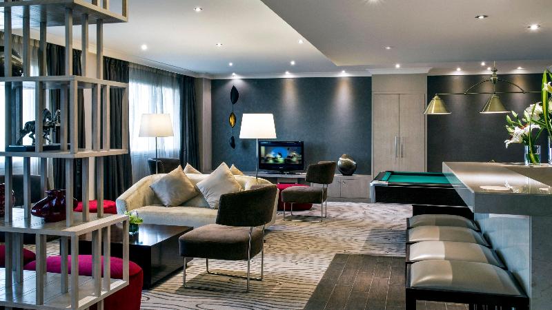 Crowne Plaza Deira - Genel