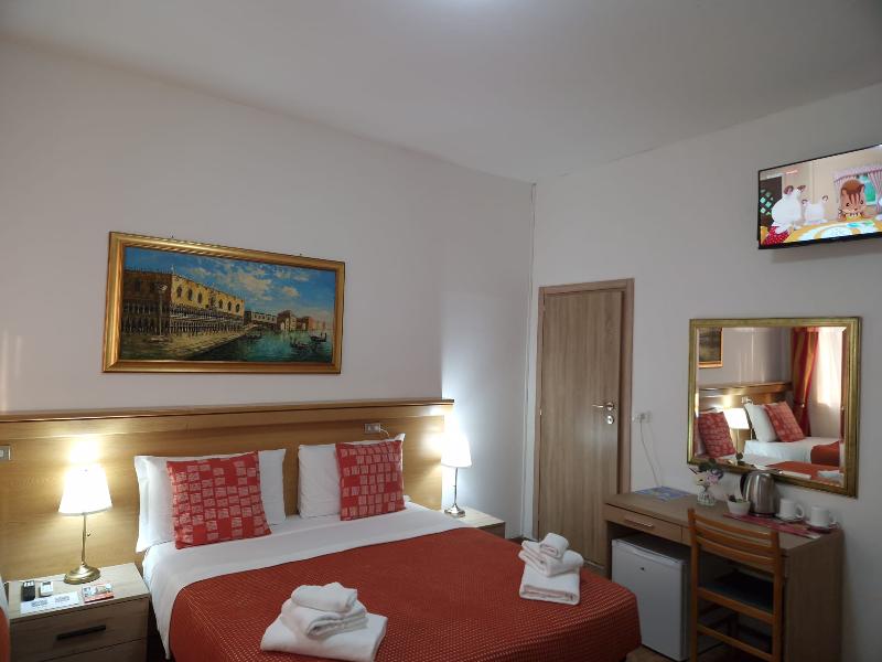 Hotel Tito - Genel