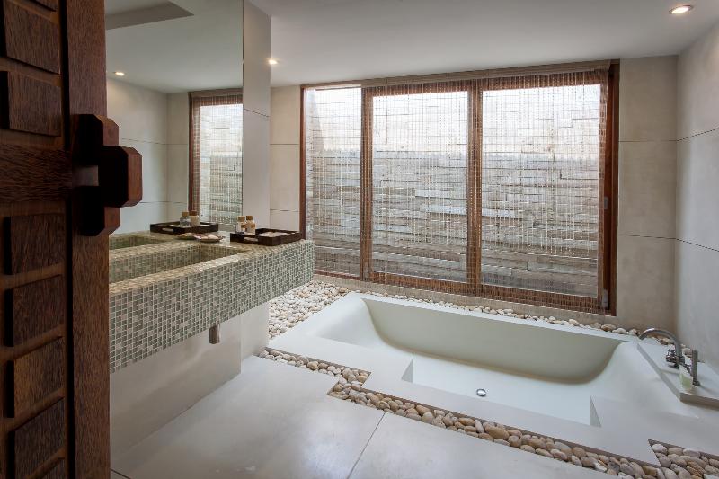 Tango Luxe Beach Villa (SHA Extra+) - Oda