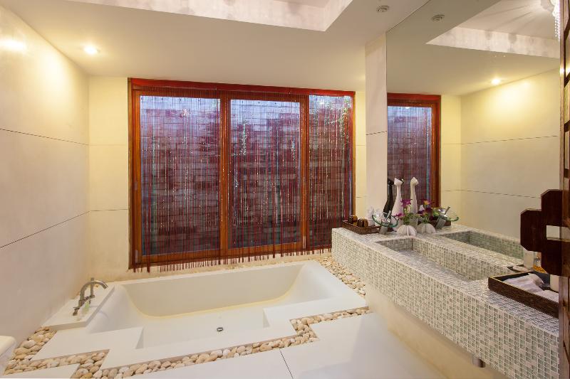 Tango Luxe Beach Villa (SHA Extra+) - Oda