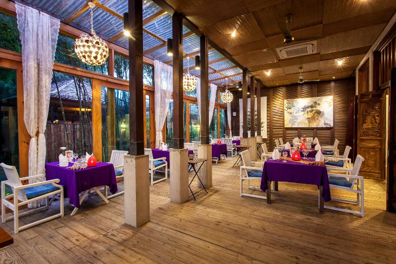 Tango Luxe Beach Villa (SHA Extra+) - Restoran