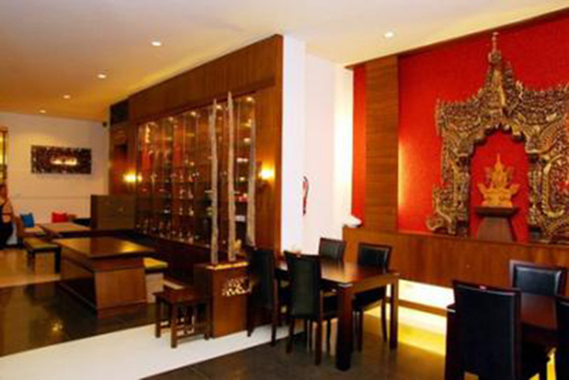 Nicha Suite Hua Hin Hotel - Lobi