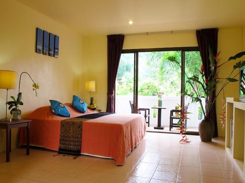 Khaolak Palm Hill Resort - Oda