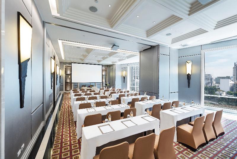 Grande Centre Point Hotel Terminal 21 - Toplantı