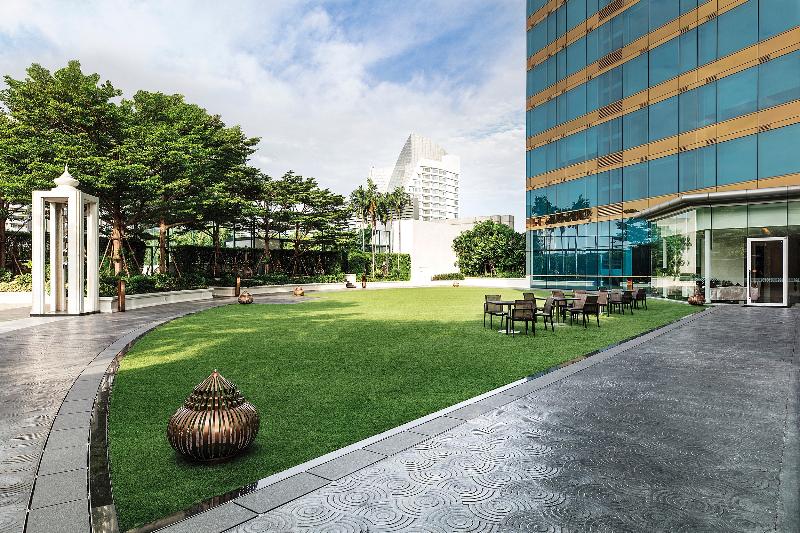 Grande Centre Point Hotel Terminal 21 - Teras