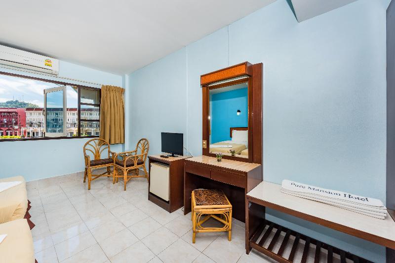 Pure Phuket Residence Hotel - Oda
