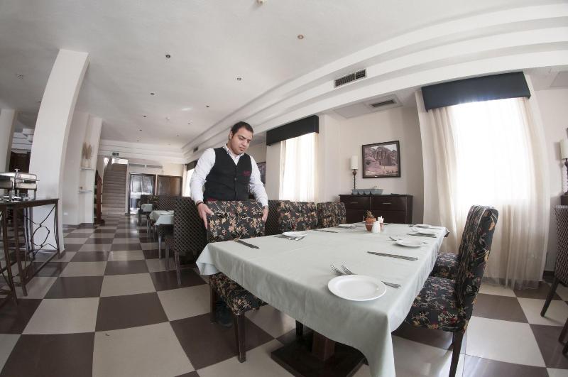 La Maison Petra - Restoran