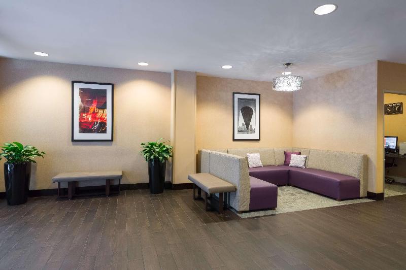 Hampton Inn Manhattan-Times Square South - Lobi