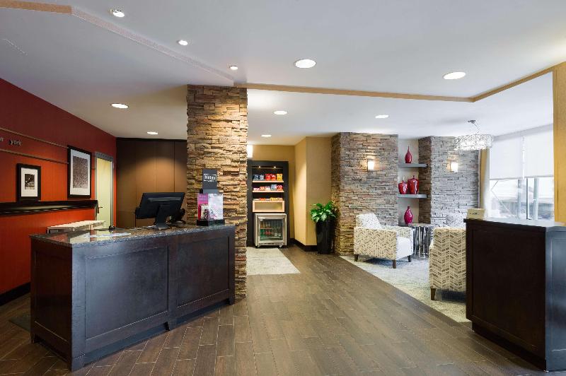 Hampton Inn Manhattan-Times Square South - Lobi