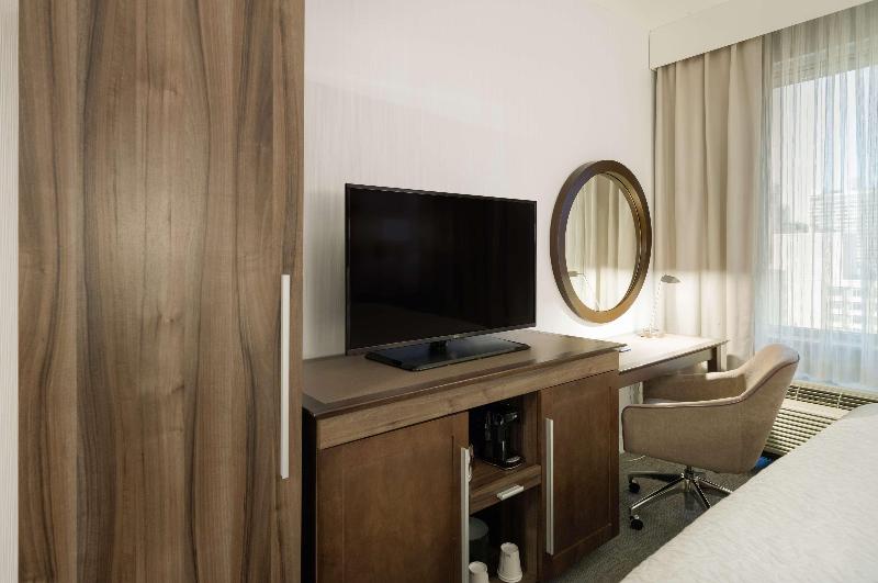 Hampton Inn Manhattan-Times Square South - Oda