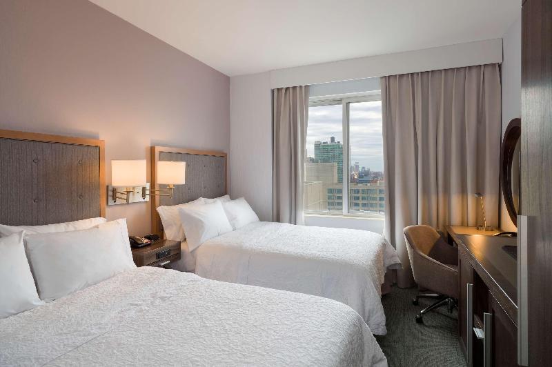 Hampton Inn Manhattan-Times Square South - Oda