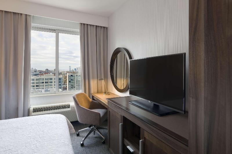 Hampton Inn Manhattan-Times Square South - Oda