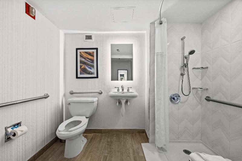 DoubleTree by Hilton New York JFK Airport - Oda