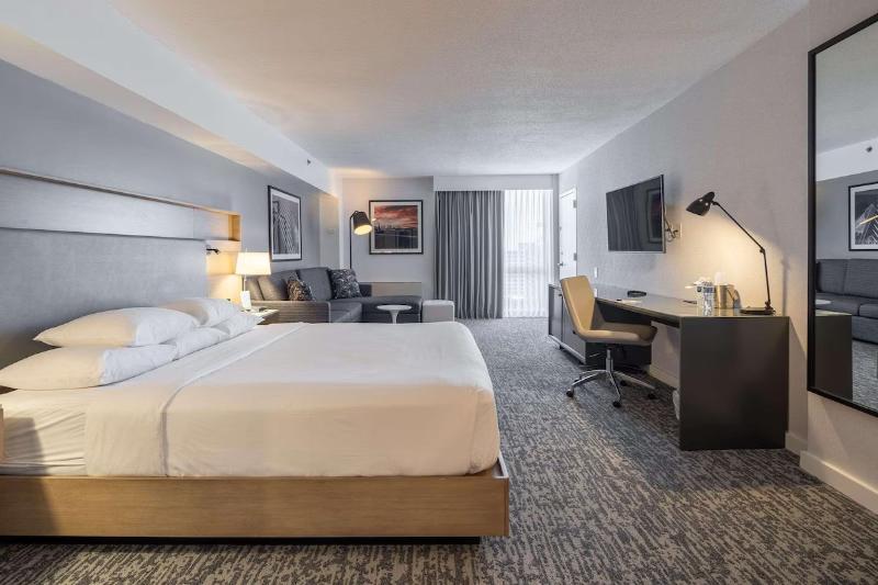 DoubleTree by Hilton New York JFK Airport - Oda